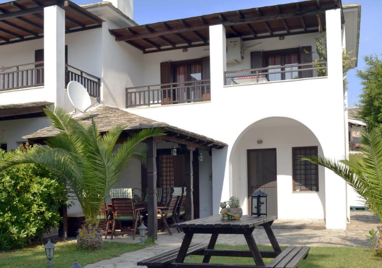 Harmony Seaside Apartments Koropi Exterior foto